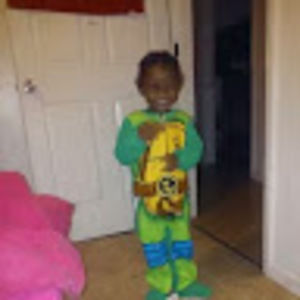 Meet your Posher, Ebony